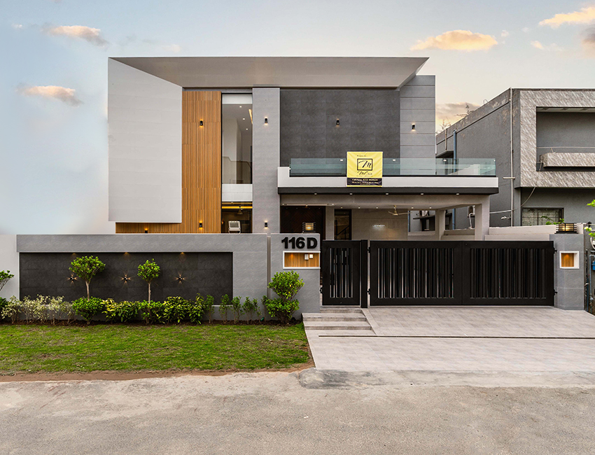 Luxurious 1 Kanal Modern Design House for Sale in Prime Location